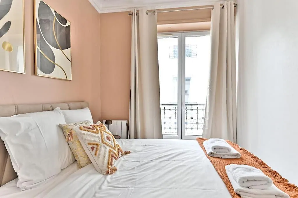 Appartement Cosy Et Colore Au Coeur De Parijs 0*,  Frankrijk