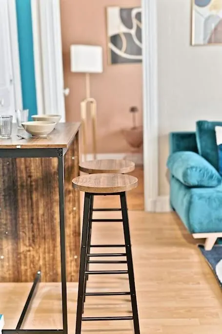 Appartement Cosy Et Colore Au Coeur De 巴黎 公寓